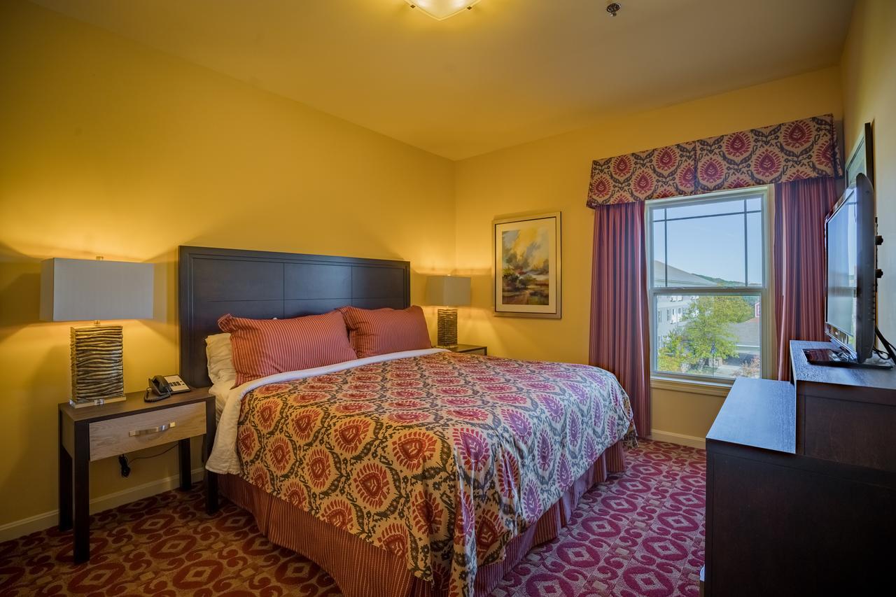Berkshire Mountain Lodge Pittsfield Ngoại thất bức ảnh
